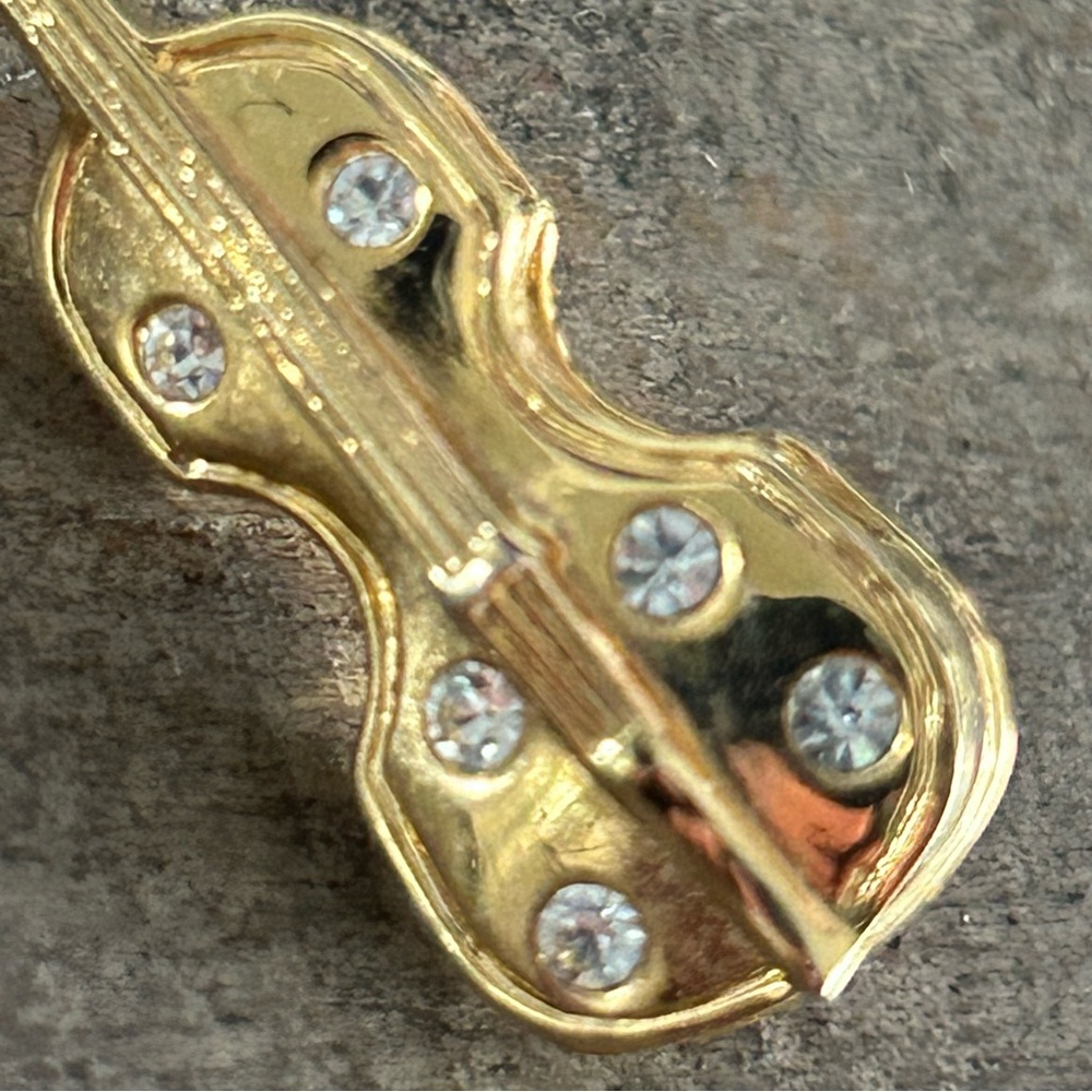 Gold Violin Pendant Pin Brooch Rhinestone Accents Fashion jewelry Accessory - Picture 2 of 10